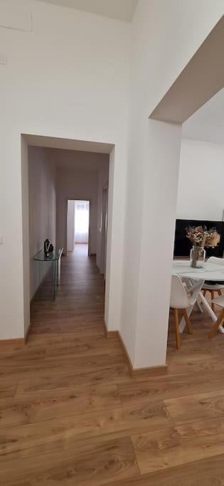 Faby & Fra Apartments ลีวอร์โน ภายนอก รูปภาพ
