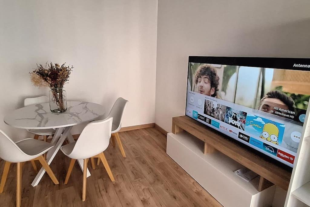 Faby & Fra Apartments ลีวอร์โน ภายนอก รูปภาพ