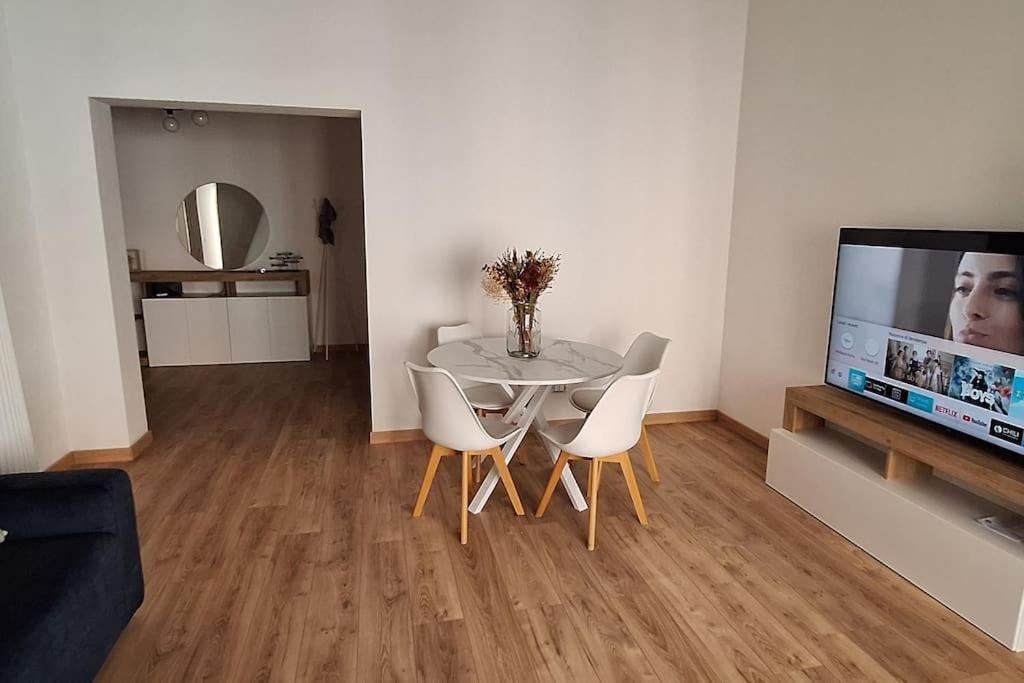 Faby & Fra Apartments ลีวอร์โน ภายนอก รูปภาพ