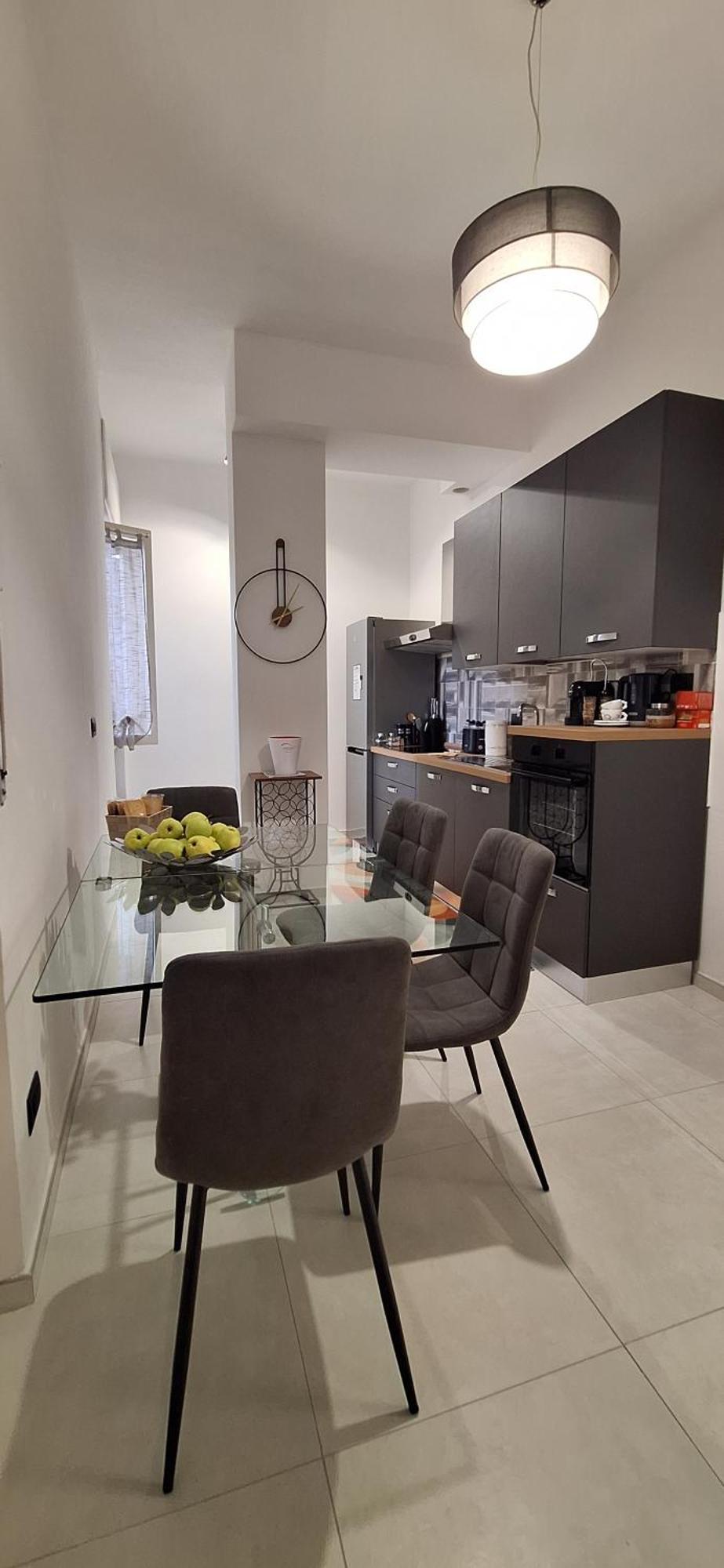 Faby & Fra Apartments ลีวอร์โน ภายนอก รูปภาพ